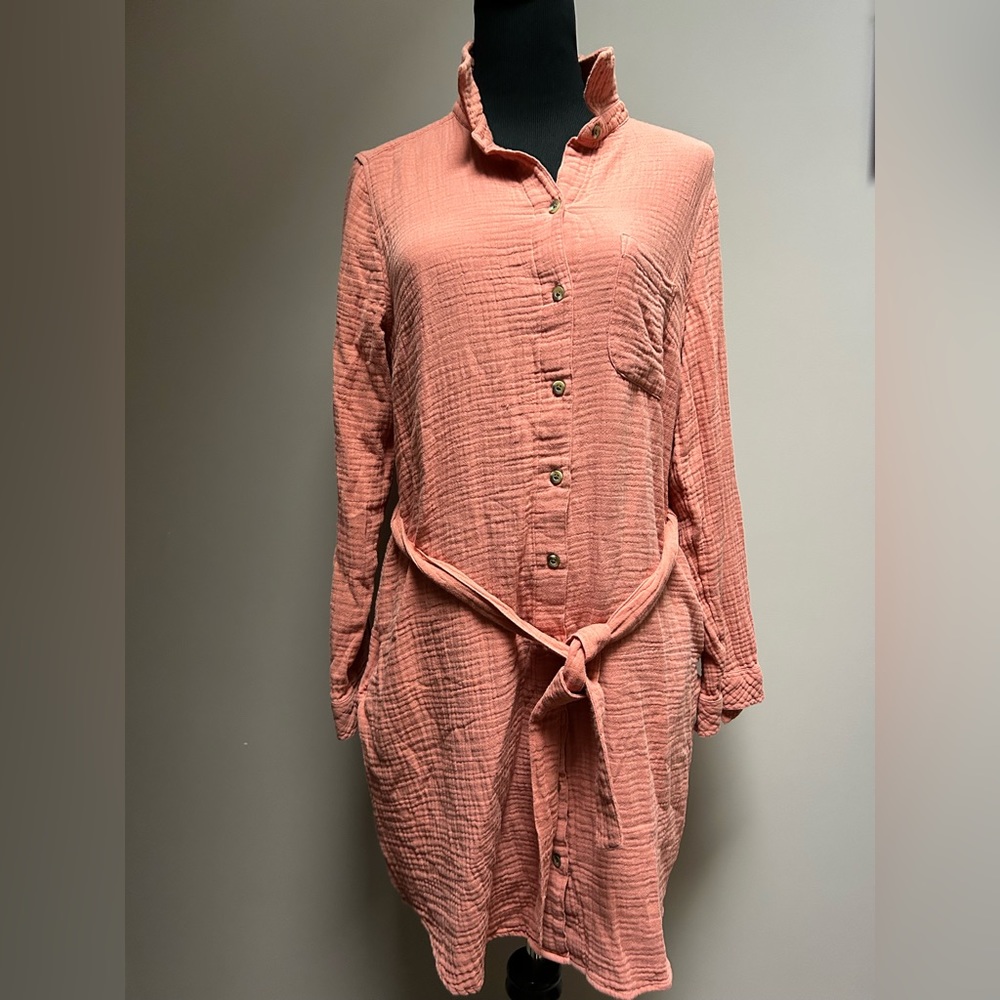 Ladies Medium Sonoma 💯% Cotton casual button down long sleeve dress. Worn once.